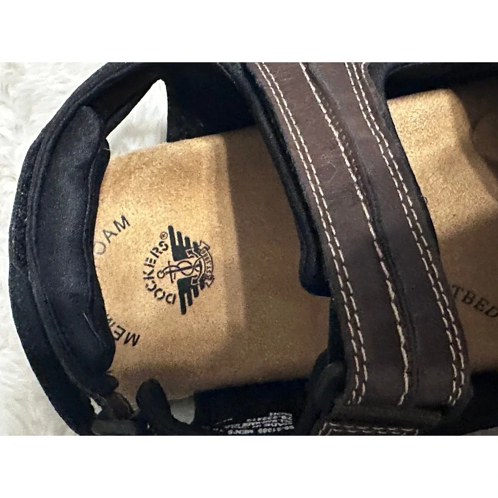 Dockers Mens Sandals Brown Adjustable Straps Memory Foam Footbed Comfort